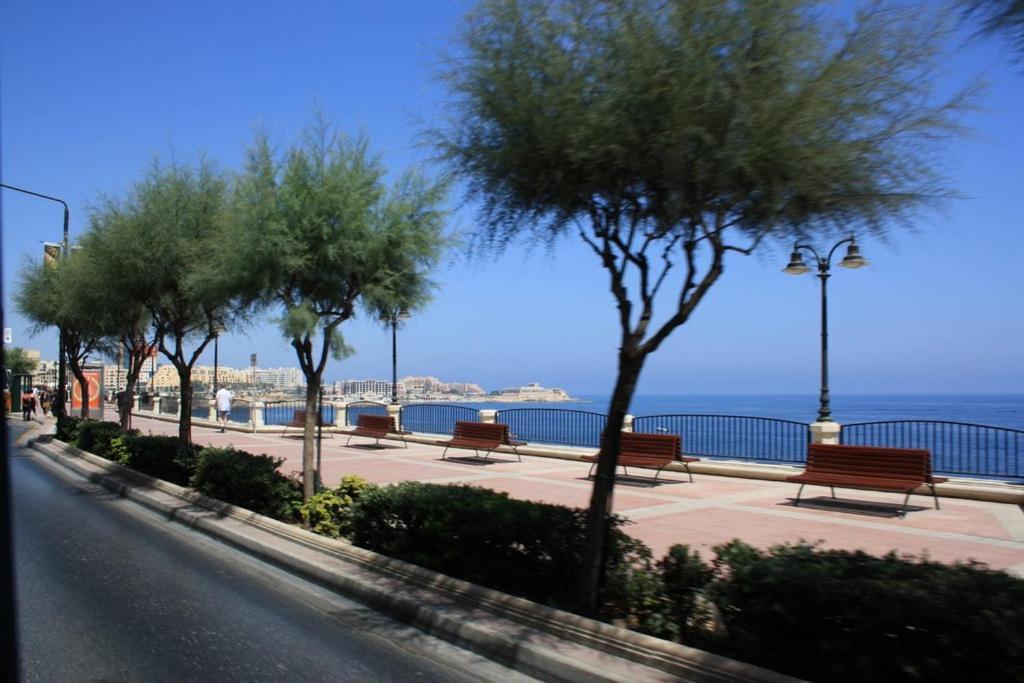 Apartament Contemporary 3Br Retreat In Prime Sliema Zewnętrze zdjęcie